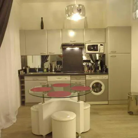 Marazur Apartments