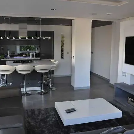 Marazur Apartments *